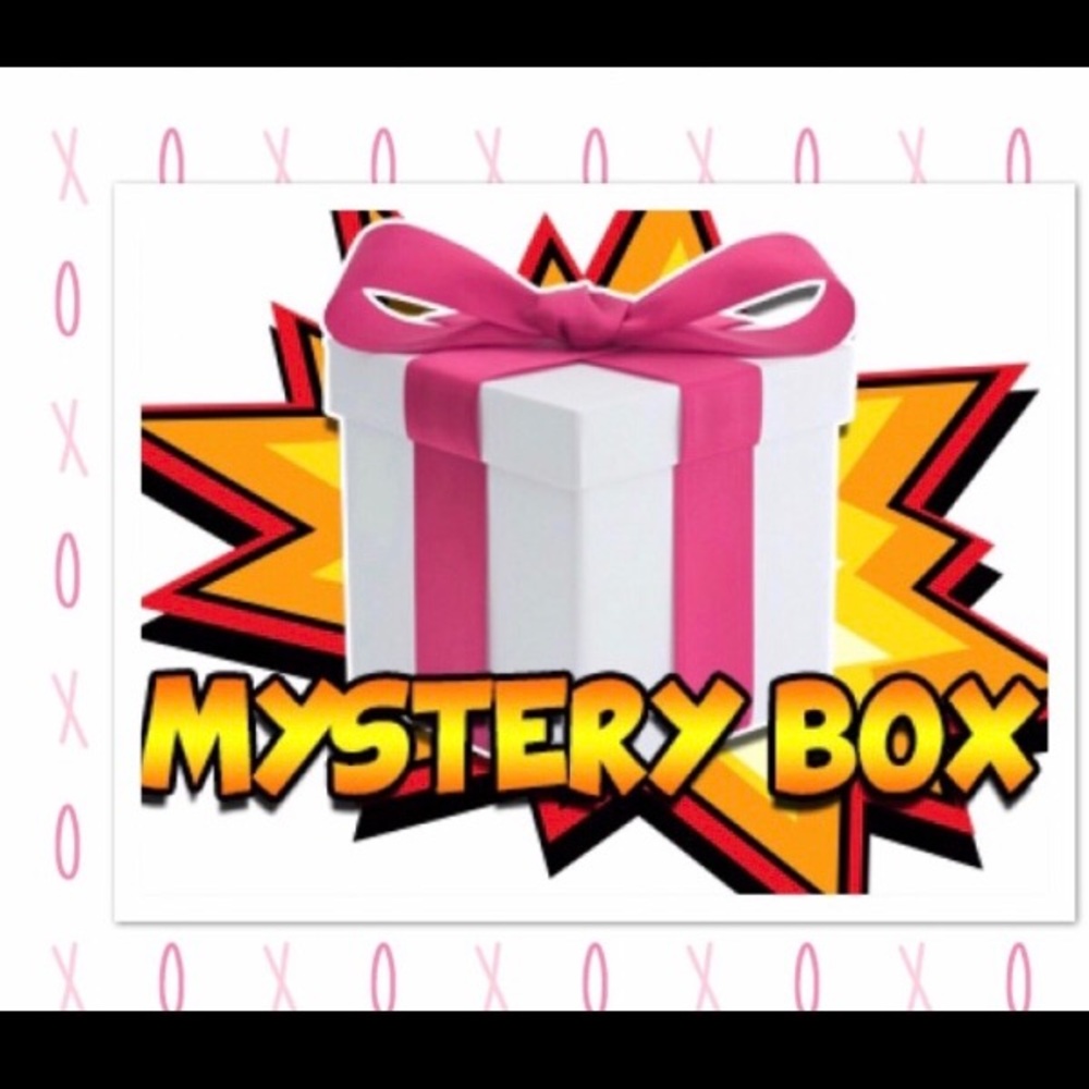 Mini Skirts - image 1